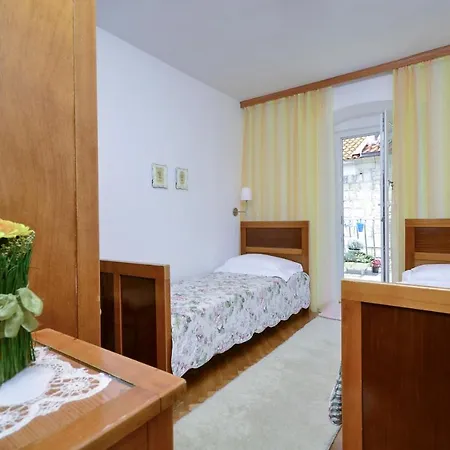 Stara Lipa * Baška Voda